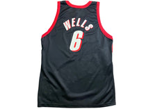 Load image into Gallery viewer, Champion Portland Trail Blazers Bonzi Wells Jersey “Black”
