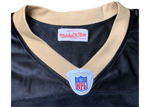 Load image into Gallery viewer, Mitchell &amp; Ness New Orleans Saints Reggie Bush Jersey “Black”
